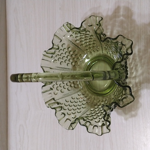 Vintage Fenton Hobnail Citrine Green Glass Basket - Picture 3 of 4